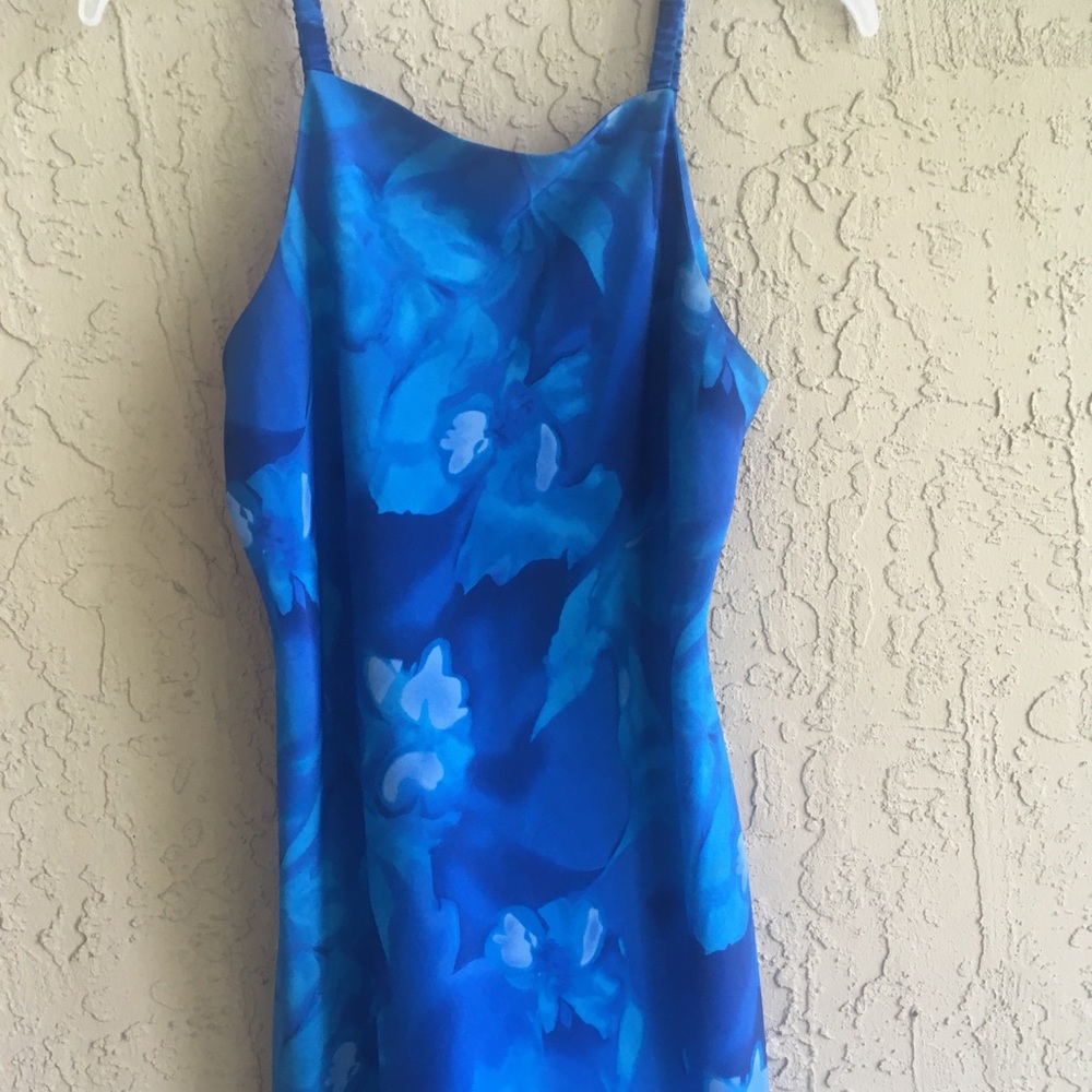 Hawaiian dress